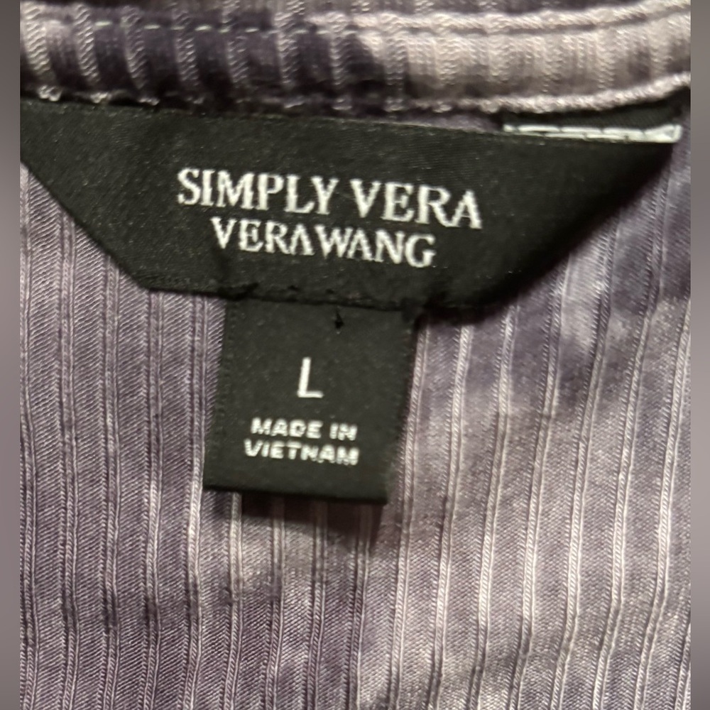 Vera Wang Soft Gray Top L - Picture 5 of 6
